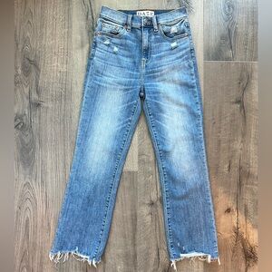 Daze Hug Light Blue Cropped Jeans